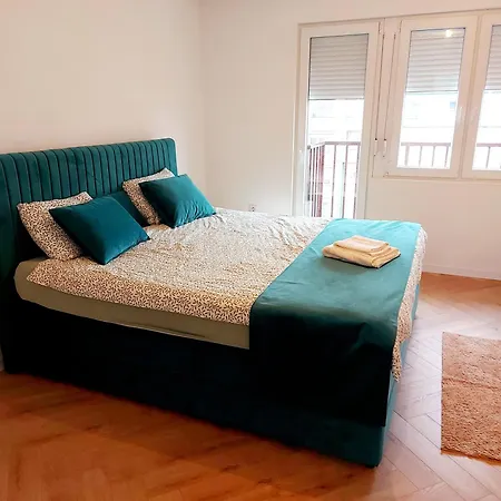 Apartman Lenka *